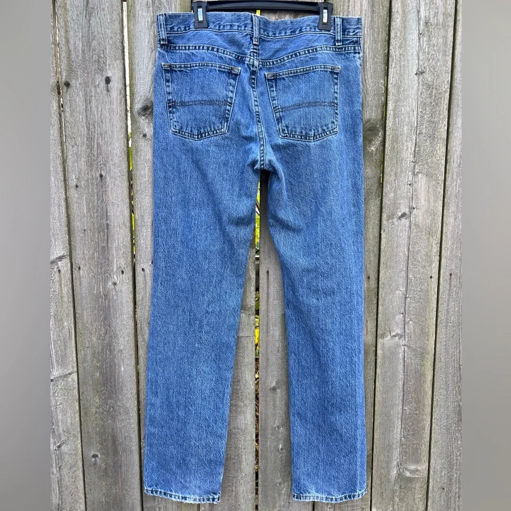- Urban Pipeline Straight Leg Jeans SZ 33/34! EUC!